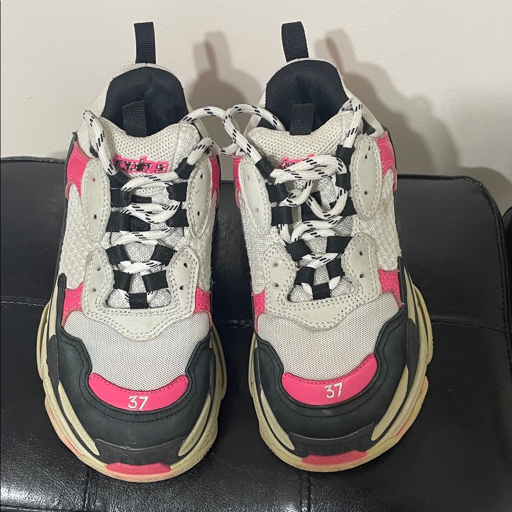 Balenciaga triple s size 37 us size 6.5-7